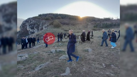Həqiqəti dünyaya çatdırmağınızı istəyirik - ŞEYX