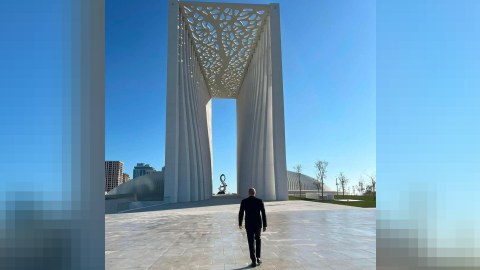 O, bu yol ilə 21 ildir...