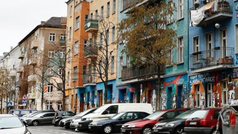Almaniyada polisə HÜCUM ETDİLƏR