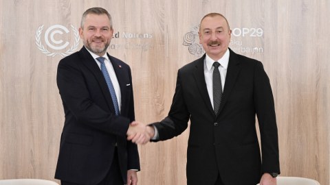 İlham Əliyev Slovakiya Prezidenti ilə görüşüb