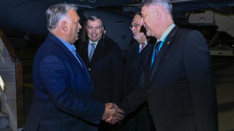 Viktor Orban da Bakıdadır 