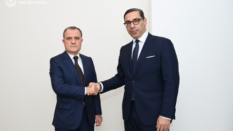 Ceyhun Bayramov həmkarı ilə danışıqlar apardı