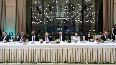 Bakıya gələn liderlərə ziyafət VERİLDİ