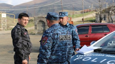 Ermənistanda 47 polis narkomanlığa görə qovulub