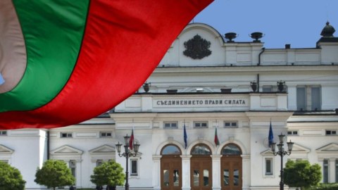 Bolqarıstan parlamenti sədr seçə bilmədi