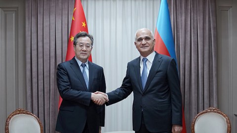 Şahin Mustafayev Din Süesyanla görüşdü 