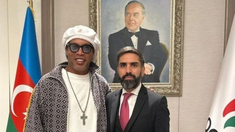 AFFA prezidenti Ronaldinyo ilə bir arada - FOTO