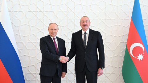 Putin İlham Əliyevə ZƏNG ETDİ