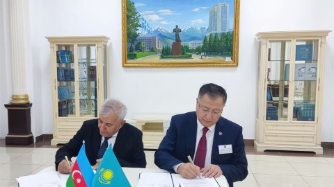 BMU ilə Qazaxıstan ali məktəbləri arasında memorandumlar imzalanıb - FOTO