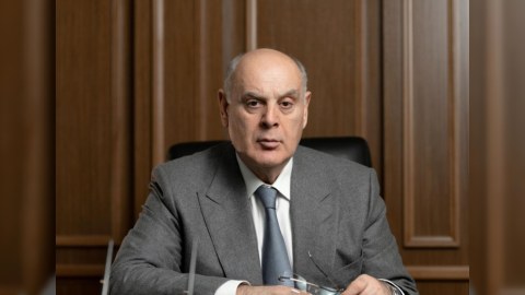 Abxaziya "prezidenti" etirazlara görə paytaxtdan qaçdı