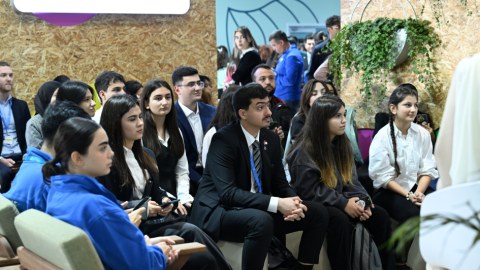 COP29: Gənclər iqlim gündəliklərinin inkişafında yeni perspektivlər açır
