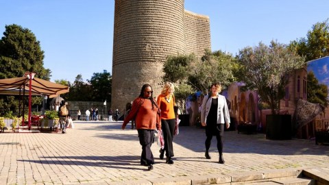 Dövlət katibinin müavini Bakıdadır