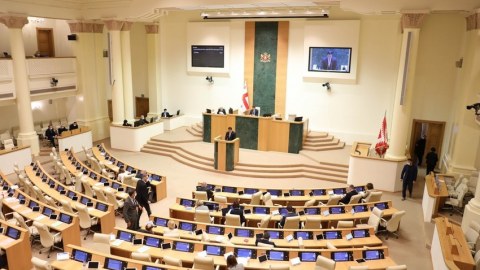 Gürcüstanın yeni parlamentinin ilk iclas vaxtı AÇIQLANDI