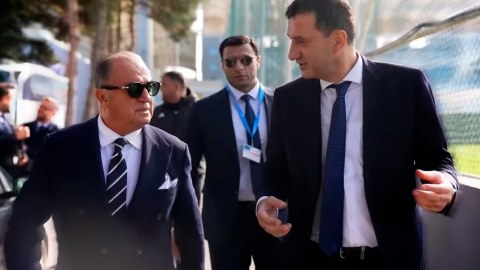 Fatih Terim "Qarabağ"ın bazasında