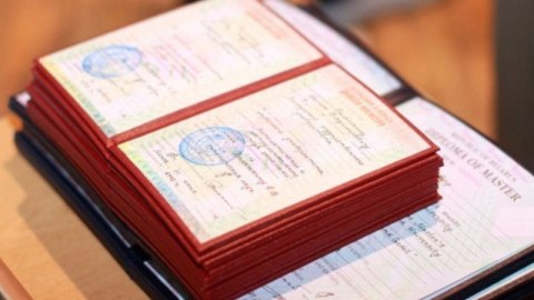 Tanınma şəhadətnaməsi ilə bağlı Agentlikdən xəbərdarlıq