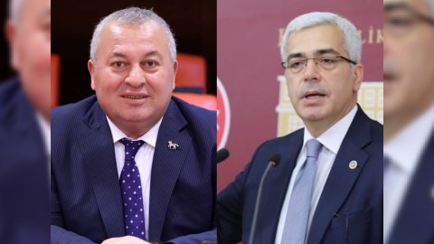 Türkiyədə iki deputat İSTEFA verdi
