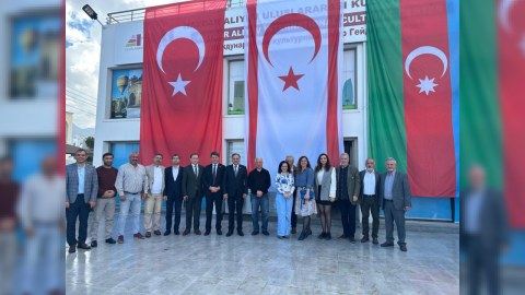 Kiprdə azərbaycanlılar necə yaşayır - Deputatlar tanış oldu
