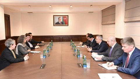 Samir Nuriyev görüş keçirdi