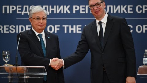 Tokayev Serbiyada 10 saziş imzaladı