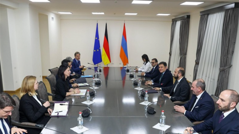 Mirzoyan almaniyalı həmkarına sülh müqaviləsindən DANIŞDI