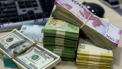 Əhalinin banklardakı əmanətləri artıb, azalıb? - Rəsmi məlumat