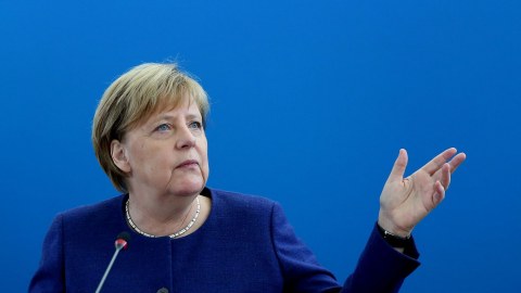 Merkel xatirələrini yazdı: "Qorxurdum ki..."