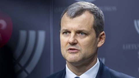 45 yaşlı yeni baş nazir
