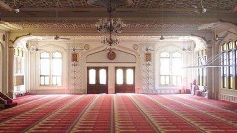 Məsciddə dəhşət - Namaz qılan 12 dindarı öldürdülər