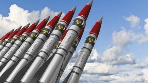 "Müharibənin başladığı gün nüvə silahları hazır idi" - Rus hərbçi dəhşətli sirləri AÇIQLADI