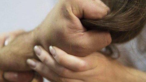Yevlaxdakı &ldquo;Qaraçılar məhəlləsi&rdquo;ndə qətl - Hamilə qadın öldürülüb