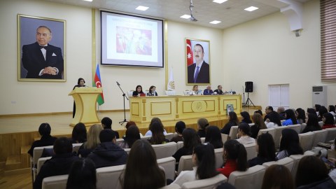 Gəncə Dövlət Universitetində “Füzuli-530” adlı tədbir keçirilib - FOTO