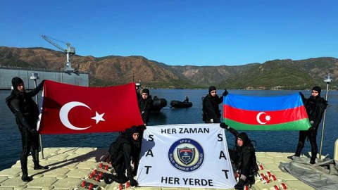 Azərbaycanla Türkiyə hərbçiləri birgə təlimdə tapşırıqları icra ediblər - FOTO
