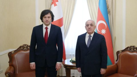 Əli Əsədov gürcüstanlı həmkarını təbrik etdi