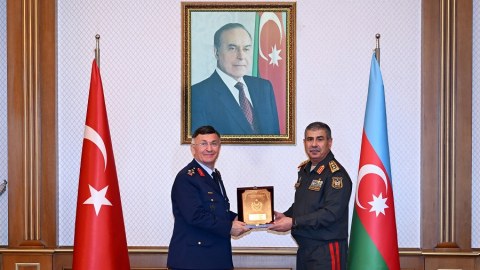 Zakir Həsənov&nbsp;kəşfiyyat generalı ilə görüşdü&nbsp;- FOTO