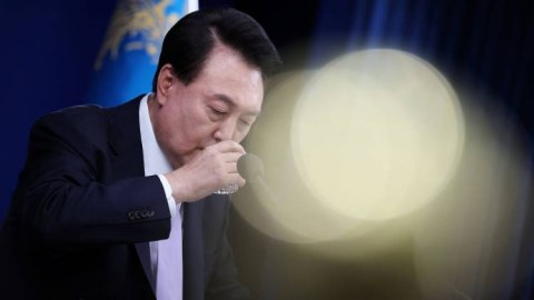 Prezident impiçment olunacaq - Cənubi Koreyada vəziyyət gərginləşdi