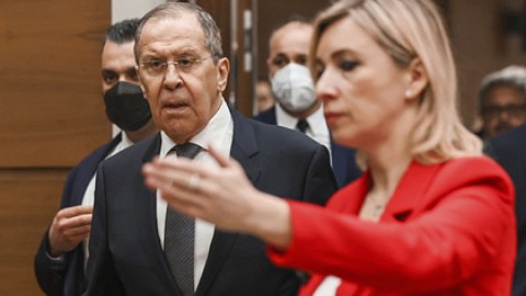 Zaxarovanın vizası niyə ləğv edilib? - Lavrov açıqladı