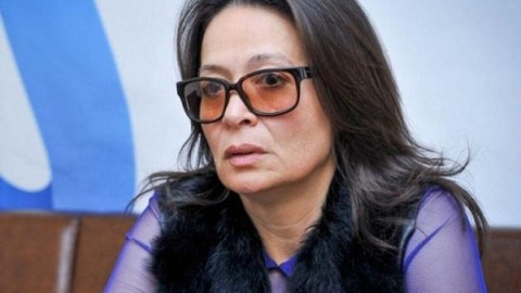 Əməkdar artist qızından imtina etdi: "Mən ölsəm, ölümün üstünə gəlmə!"