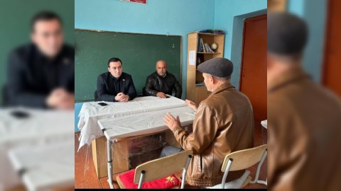 Deputat Mahir Suleymanlı qəbul keçirib - FOTOLAR