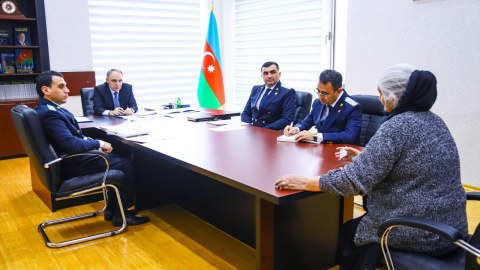 Baş prokuror Sumqayıtda vətəndaşları qəbul etdi - FOTOLAR