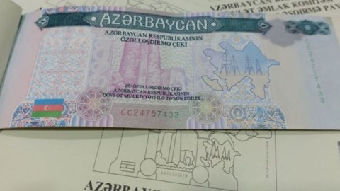 Özəlləşdirmə çeklərinin əvəzinə pul veriləcək? - Rəsmi cavab