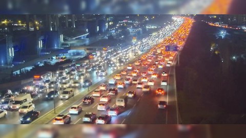Bakının əsas yollarında TIXAC var