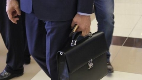 Pensiya yaşına çatmış diplomatların xidmət müddəti bu halda uzadıla bilər
