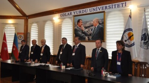 Mahmud Kaşğarlıya həsr olunmuş beynəlxalq konfrans keçirilib - FOTO
