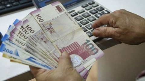 Yeni dövlət rüsumları - 200 manatadək