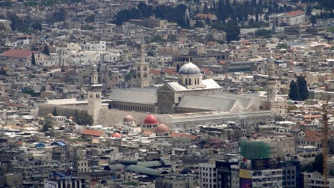 Suriyada yeni konstitusiya hazırlanır