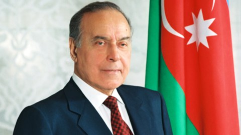 Azərbaycanın müstəqilliyinin memarı və dövlətçiliyinin əbədi qoruyucusu