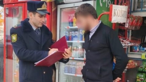 Yeniyetmələrə siqaret satanlar CƏZALANDIRILDI