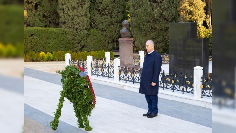DTX-nin əməkdaşları Ulu Öndərin məzarını ziyarət ediblər - FOTO+VİDEO