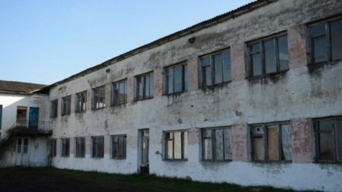 Nazir istismar müddəti başa çatmış məktəblərdən DANIŞDI