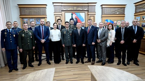 Gürcüstanın hərbçiləri Azərbaycana gəldilər - FOTO